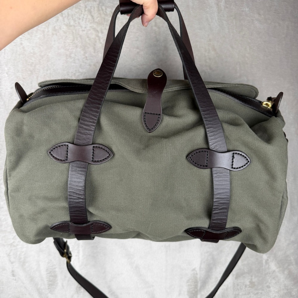 Filson Small Rugged Twill Duffle Bag Otter Green Bridle Leather 11070325 USA